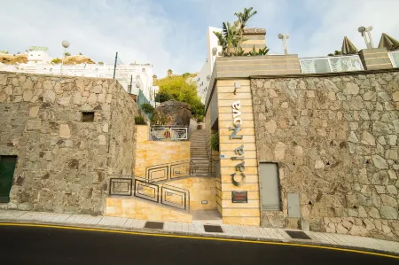 Apartamentos Cabau Cala Nova