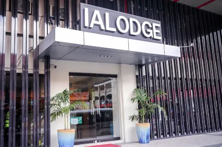 Ialodge Отели в г. Ормок