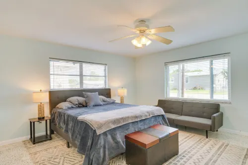 Waterfront Okeechobee Getaway w/ Backyard Dock! - 3-Star