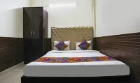 FabHotel the Lazeez Отели рядом с достопримечательностью «Шри Рам Ватика»