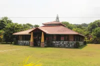 Shangri la Jungle Resort Hotels in Kulem