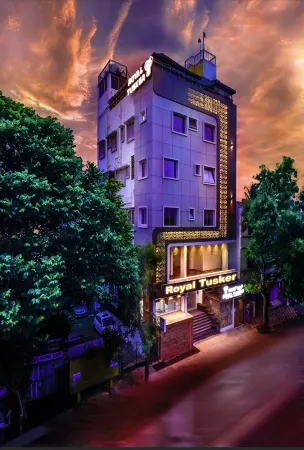 Royal Tusker Luxury Service Apartments Отели в г. Майсур
