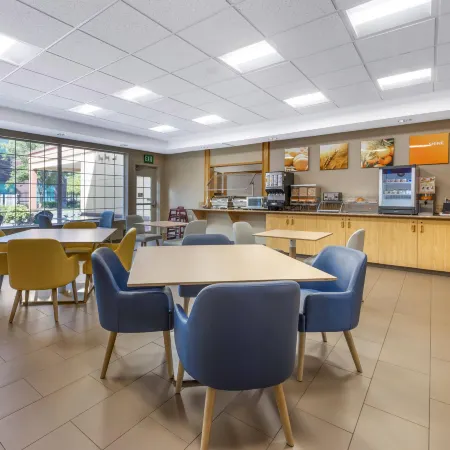 Comfort Suites Salem