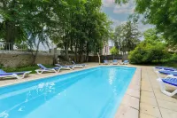 Hôtel les Maréchaux - Swimmingpools