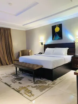House 17 Apartment And Services Ltd Hotels near Heart Plaza