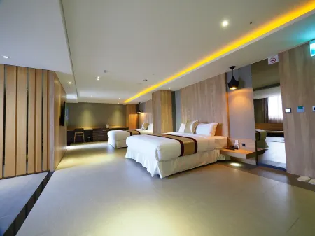 Wei Feng Qing MOTEL