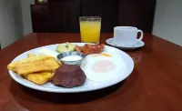 Hotel Casa del Arbol - breakfast