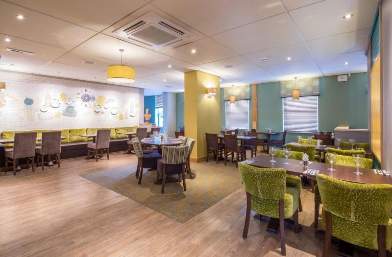 Premier Inn Stoke/Trentham Gardens photo 4