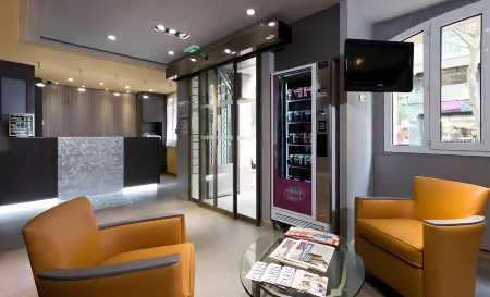 Beaugrenelle St-Charles Tour Eiffel Отели рядом с достопримечательностью «Лебединый о.»