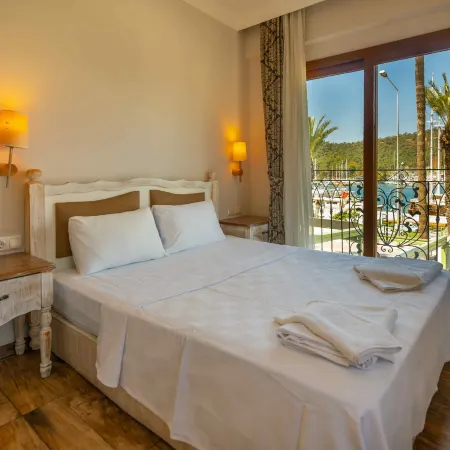 Cennet Life Hotel