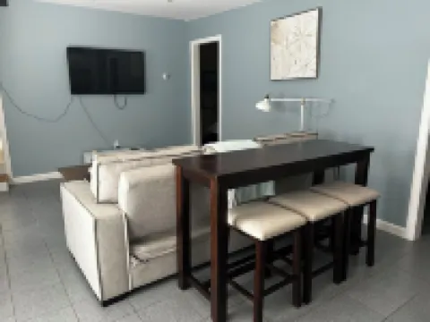 Marina on the Sakonett Hotels in Portsmouth