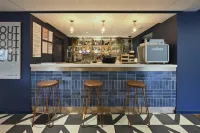 Travelodge Cambridge Orchard Park - Quầy bar