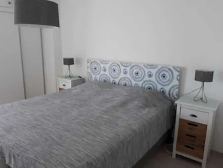 Beautiful beachfront apartment Отели в г. Monte Gordo