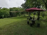 Cozy Lake house for family getaway near Cavinti Falls good for 12 to 15 pax Hotels in Cavinti