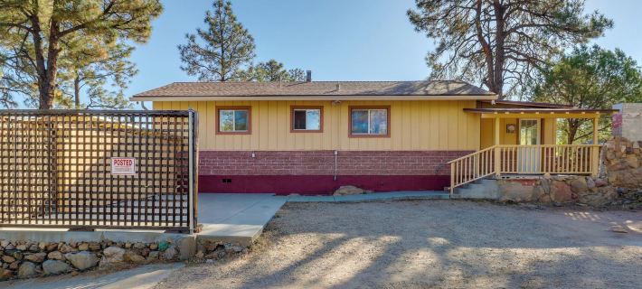 2 Mi to Dtwn: Prescott Gem w/ Patio & Views! Hotels in Prescott