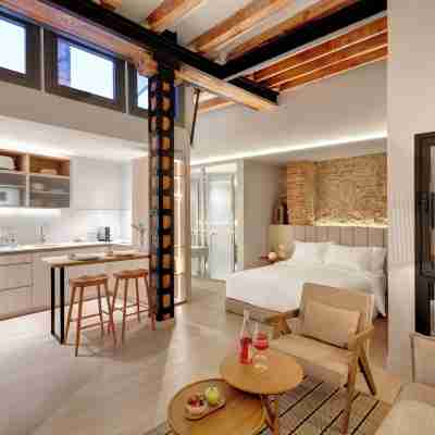 Coeo Santa Maria Cathedral Signature Apartments Rooms