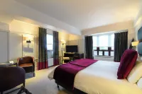 Glynhill Hotel & Spa Near Glasgow Airport Hotels near Faifley Parish Church of Scotland