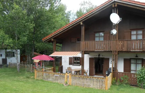 Nice holiday home "Aunt Emma" in Regen, Bavarian Forest, pets welcome Hotels in Regen