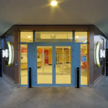 B&B HOTEL Prague-City