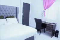 4 칼링턴 게스트 하우스