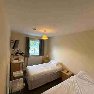 OYO the Watermans Arms Hersham Rooms