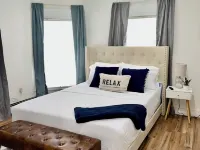 King bed, Spacious 4 bed, 2bth house with a workspace, laundry in unit, WiFi. Hotels in Minden