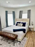 King bed, Spacious 4 bed, 2bth house with a workspace, laundry in unit, WiFi.