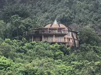 NDERE  ECHIFUUHA RESORT Hôtels à : Kisoro
