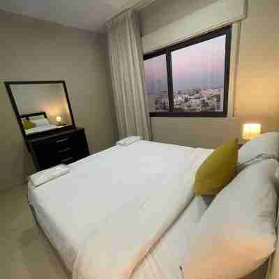 Charming Amman Apartent with City Views Rooms