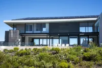 Paradise awaits Отели в г. 