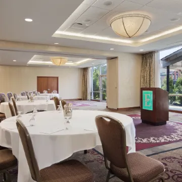 Embassy Suites by Hilton Buffalo