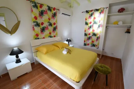 Le Palmier Royal, villa with swimming pool