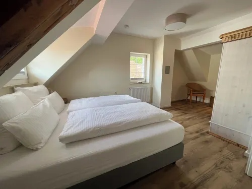 Vacation apartment "Himmelreich" in the old winery فنادق في GroBkarlbach