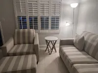 House near BEACH. 5min over in the bridge to beautiful Redington and Madeira Bch Hotels in Bay Pines