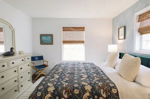 Beautiful newly decorated and centrally located home minutes from Camden Harbor.