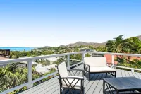 Spacious Suite With Office (Unit A) 카내오헤 호텔