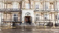 The Yorkshire Hotel Hotels near Squinting Cat Wacky Warehouse