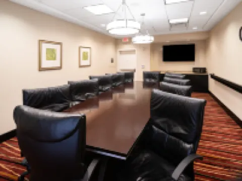 Hampton Inn Covington Hotels in Covington