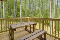 Furnished Deck & Fire Pit: Serene Marshall Cabin! - 3-Sterne