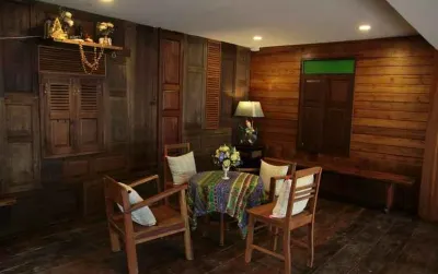 Rustic River Boutique Hotels near Nakornping Bridge