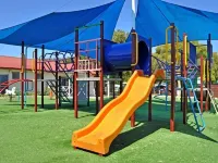 Emu Beach Chalets Hotels in Emu Point