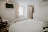 Housing in Penedo Village