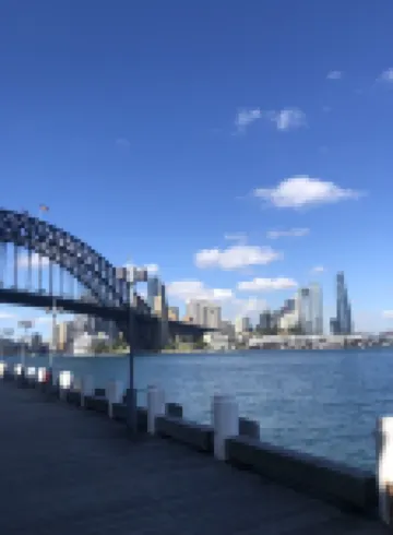 Modern City Pad with Rooftop Pool and Gym