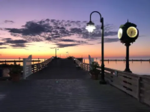 Steps to Sand • 3BR Coastal Gem