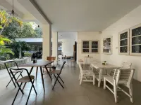 DoubleTree House - Guest houses