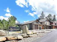 Black Hills Retreat-hardrocker Haven Hotels in Mount Rushmore UT