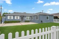 Stylish Brand-new ADU in Reseda Hotels in Reseda