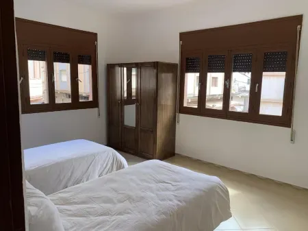 Alaqariyya - العقارية Apartment Отели в г. Beni Ansar