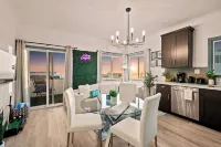 Newly Remodeled Cozy Beach Retreat + Ocean Views