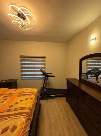 Serenity in the heart of Sangre Grande - a stylish gated 2-bedroom apartment Отели в г. Сангр Гранде